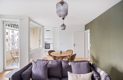 Oerlikon Apartment | Airy Oerlikon 3.5 Room w/Parking, 1min to Train Station, by Blueground