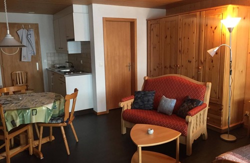 Grindelwald Apartment | Am Eigen 2 Bett Wohnung by Interhome
