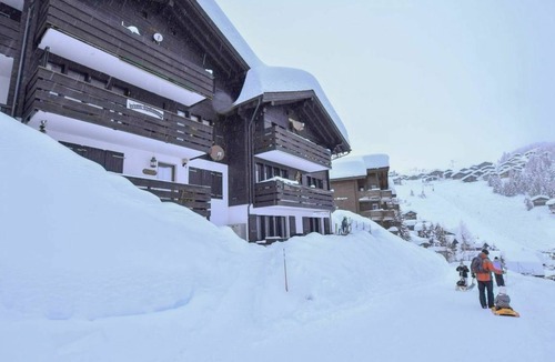Bettmeralp Apartment | Apartment ∙ 2 bedrooms ∙ 5 guests