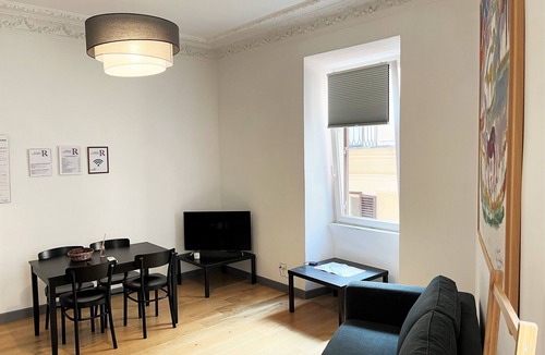 Rione VIII Sant'Eustachio Apartment | APARTMENT 4 PANTHEON