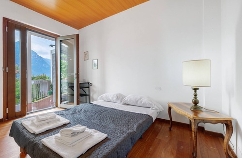 Torbole sul Garda Apartment | Apartment 'Bilocale Ulrica' with Lake View, Private Terrace and Wi-Fi