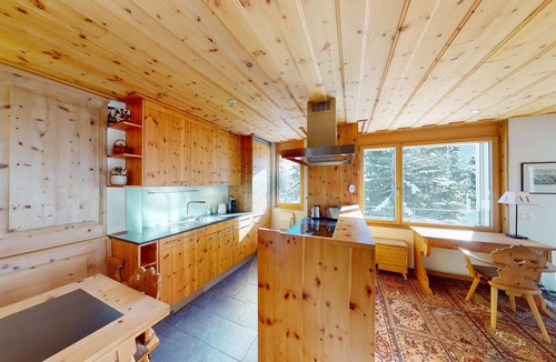 Celerina-Schlarigna Apartment | Apartment Chalcherin - Elegant Holiday Apartment with Swiss Pine in Celerina