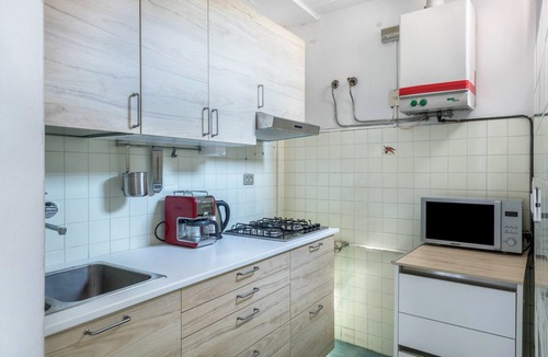Malcesine Apartment | Apartment 'Casa Tap House' with Lake View, Balconies & A/C
