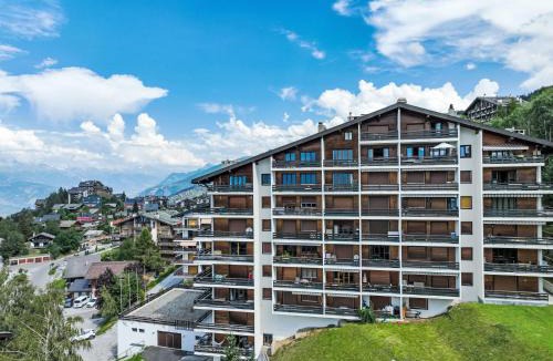 Saint-Pierre-de-Clages Apartment | Apartment Chaedoz 65 by Interhome