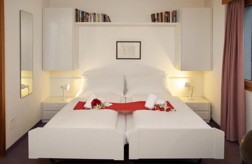 Grindelwald Apartment | Apartment Chalet Abendrot apARTments-5 by Interhome