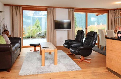 Grindelwald Apartment | Apartment Chalet Achat in Grindelwald - 6 persons, 3 bedrooms
