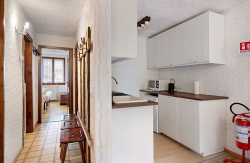 Pinzolo Apartment | Apartment 'Dolomiti Pinzolo' with Mountain View, Shared Garden and Wi-Fi
