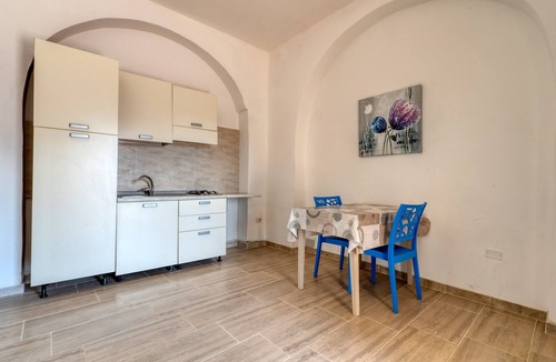 Torre Lapillo House | Apartment 'Florence - Bilocale 2' with Private Terrace, Wi-Fi and Air Conditioning
