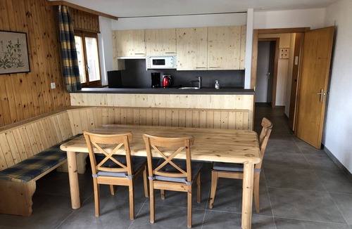 Veysonnaz Apartment | Apartment in Les Mélèzes near Gondola
