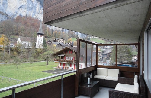 Lauterbrunnen Apartment | Apartment In The Heart Of The Swiss Alps With Stunning Balcony Views
