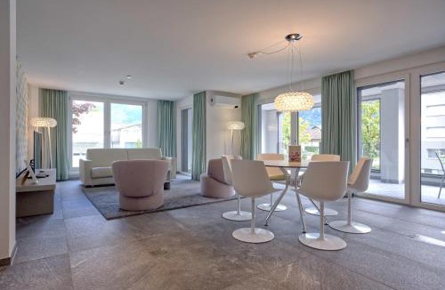 Central Interlaken Apartment | Apartment JungfrauCenter Brienzersee - GRIWA RENT