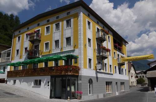 Mustair Apartment | Apartment Münsterhof 66m²
