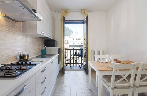 Valtellina Apartment | Apartment 'Mary House' with Mountain View, Private Terrace and Wi-Fi