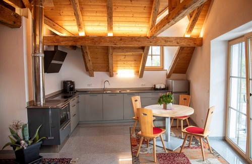 Glorenza Apartment | Apartment 'Mulino Glurns' with Mountain View, Private Terrace and Shared Garden