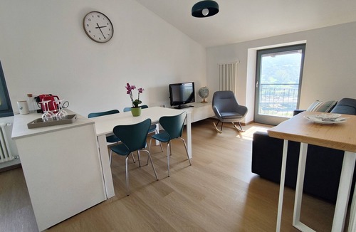 Valtellina Apartment | Apartment on the Sentiero Valtellina bike path, just minutes from Lake Como