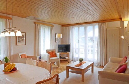 Wengen Apartment | Apartment Schweizerhof in Wengen - 4 persons, 2 bedrooms