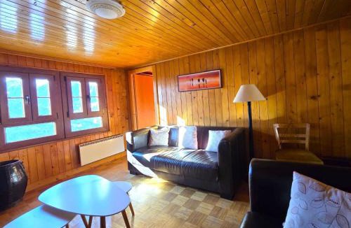 Saint-Martin Apartment | Apartment Typische Wohnung Le Ver Luisant- Val d'Hérens by Interhome