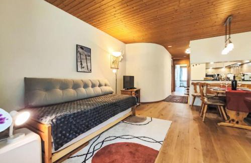 Davos-Dorf Apartment | Apartment Verbena Apt- 2 by Interhome