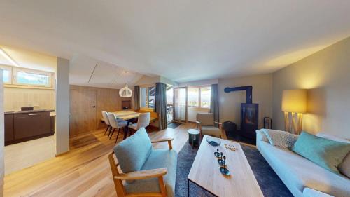 Valbella Apartment | Apartment with Fireplace & Mountain View