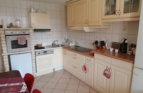 Montreux Apartment | Apartment with garden 100mt from Lake Geneva