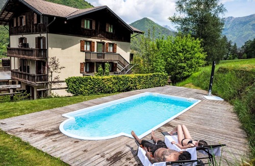 Ledro Apartment | Apartment with WIFI, pool, TV, terrace, pets allowed, panoramic view, close to Riva Del Garda