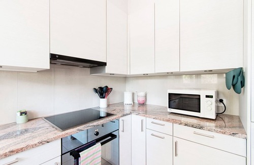 Viganello Apartment | Apartment with large terrace a stone's throw from Lugano (Agave Apartment)