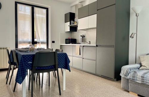 Arona Apartment | APPARTAMENTO A 900 METRI DAL LAGO MAGGIORE