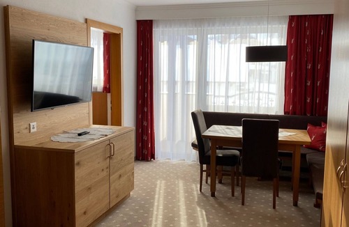 Ravaisch Apartment | Appartementhaus Cristal, (Samnaun-Dorf) by Interhome