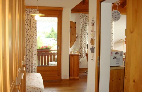 Maloja Apartment | Apparthotel Pöstli Nr. 307 by Interhome