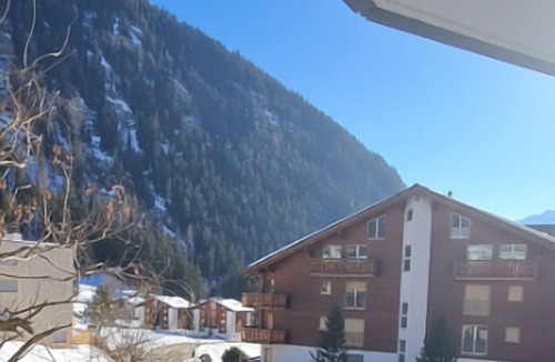 Leukerbad Apartment | Apt. FamyLove: Alpine Comfort, Mountains, Thermal Baths & Family-Friendly Charm
