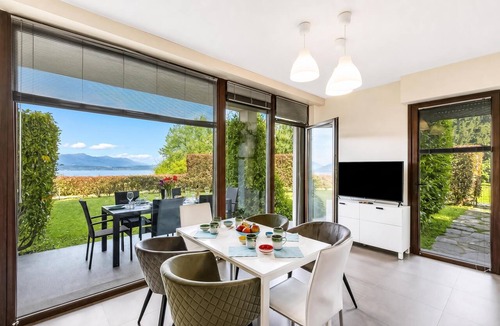 Meina Apartment | Aquavista Pool and Lake Maggiore View, Meina, Italy
