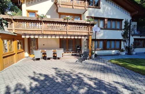 Klosters Dorf Apartment | Ariola Appartement/Fewo, Dusche oder Bad, WC 4½-Zimmerwohnung by Interhome