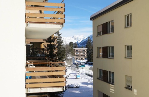 Davos Apartment | Arlette 8 Appartement/Fewo, Dusche oder Bad, WC 2½-Zimmerwohnung by Interhome
