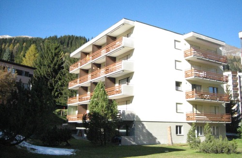 Davos Apartment | Arlette 8 Appartement/Fewo, Dusche oder Bad, WC 2½-Zimmerwohnung by Interhome