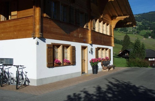 Grindelwald Apartment | Asterix 2 Bett Wohnung by Interhome