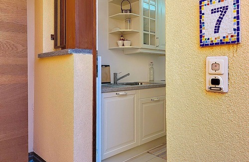 Vico Morcote Apartment | Beautiful apartment for 4 people with pool, WIFI, TV, terrace and panoramic view