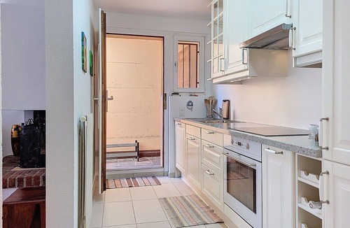 Vico Morcote Apartment | Beautiful apartment for 4 people with pool, WIFI, TV, terrace and panoramic view