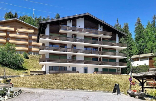 Mayens-de-Riddes Apartment | Beautiful apartment for 4 guests with WIFI, TV, balcony and panoramic view