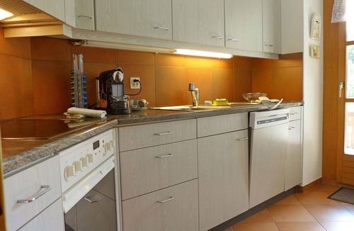 Maloja Apartment | Beautiful apartment for 4 people with WIFI, TV, balcony and pets allowed