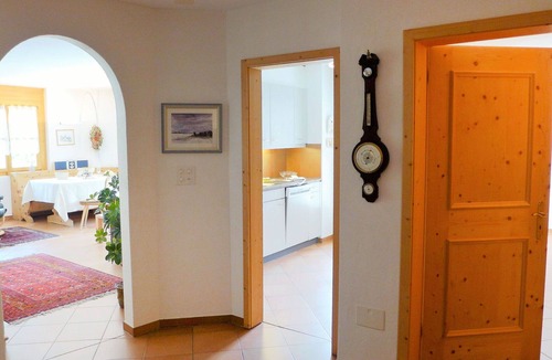 Maloja Apartment | Beautiful apartment for 4 people with WIFI, TV, balcony and pets allowed