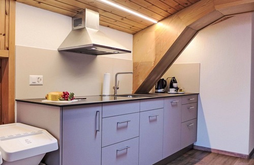 Brienz Apartment | Beautiful apartment for 4 people with WIFI, TV and balcony