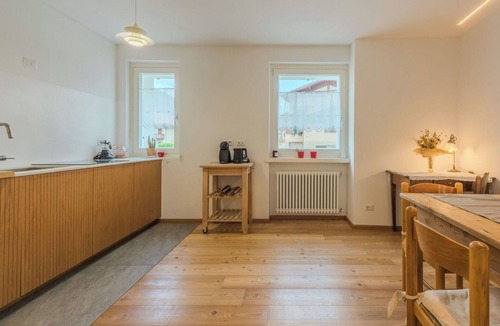 Ragoli Apartment | Beautiful apartment for 4 guests with WIFI, TV, patio and pets allowed