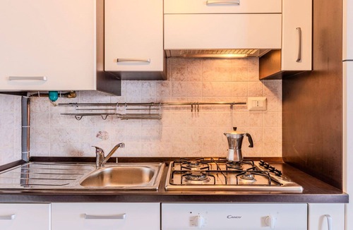 Fiumelatte Apartment | Beautiful apartment for 4 people with WIFI, TV and balcony