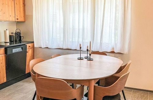 Laax Apartment | Beautiful apartment for 4 people with WIFI, TV, balcony, pets allowed and panoramic view