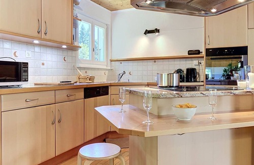 Les Paccots House | Beautiful private villa for 8 people with WIFI, TV and terrace