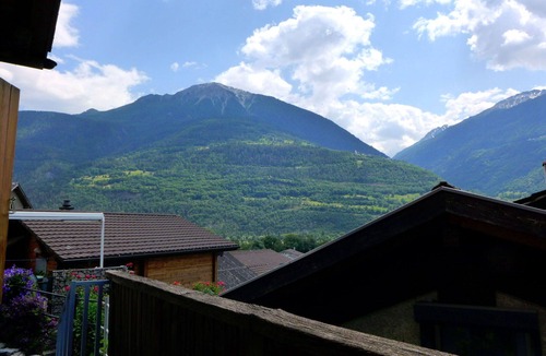 Erschmatt House | Beautiful private villa for 4 guests with WIFI, terrace and panoramic view