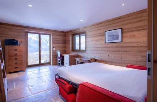 Ollon House | Beautiful private villa for 8 people with WIFI, TV and balcony