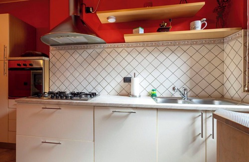 Luino House | Beautiful private villa for 4 guests with WIFI, A/C, TV, patio and pets allowed