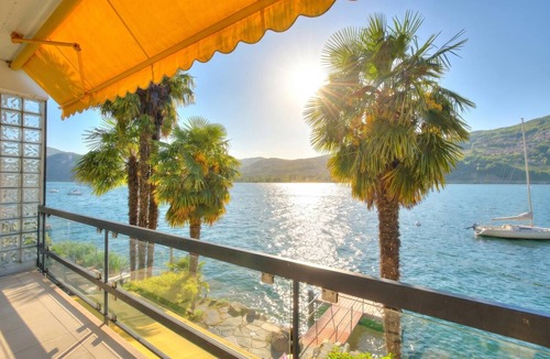 Collina d'Oro House | Bellariva On The Lake with View Balcony, Collina d'Oro, Switzerland