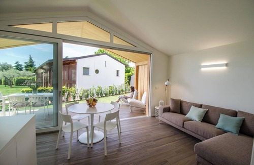 Villaggio Sanghen House | Bio Design Mulberry Chalet Gardalake (Manerba d/G) Quality Holiday
